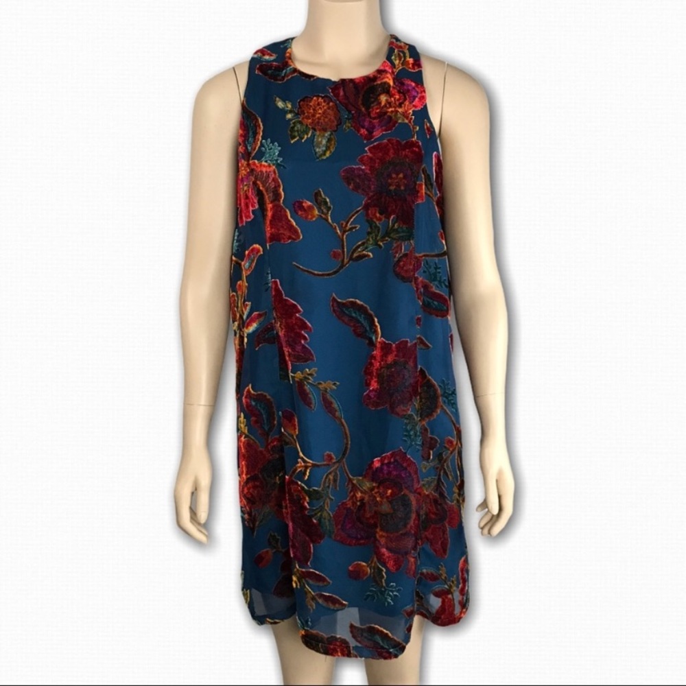 COPY - Navy Dress with Floral Velvet Detail